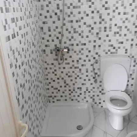 Guest house Dhoma Plazhi Ne Parajsa *
