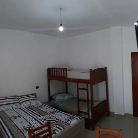 Dhoma Plazhi Ne Parajsa * Spille
